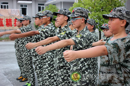 东莞军事夏令营